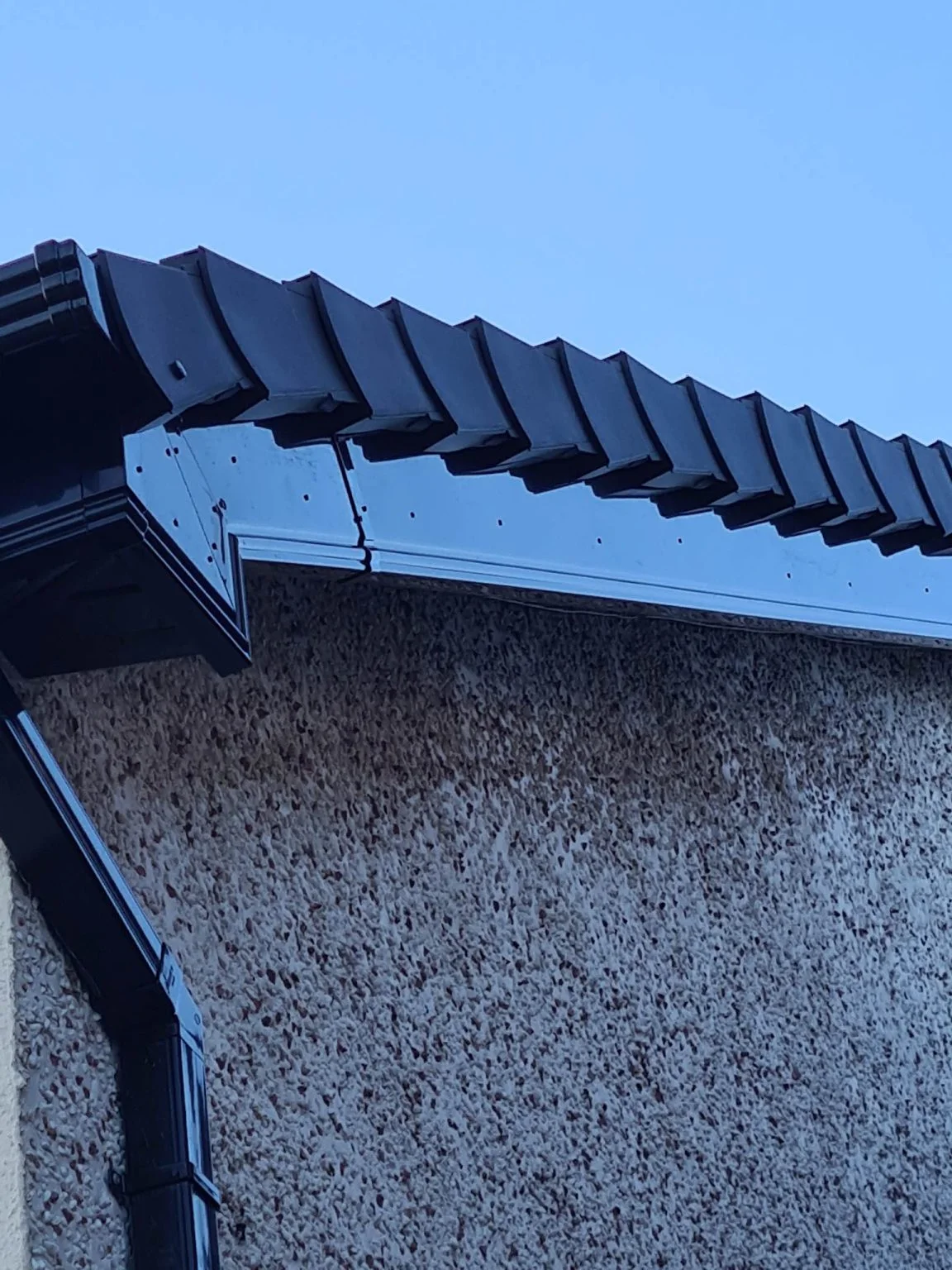 Dry verge system components